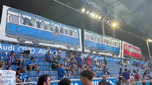 Pero desgraciadamente no todo fue una fiesta….Hubo cargas por parte de la Ertzaintza que dejaron heridos y detenidos a gente de IRAULTZA 🔵⚪️Por este motivo dejaron vacía su grada…