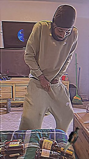 Jonesjr Venton on Instagram: "I need answers it’s possible 🤦🏾‍♂️😂"