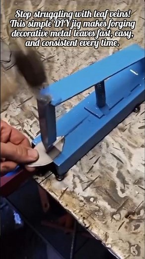 Genius DIY Metal Tool For Perfect Leaf Patterns