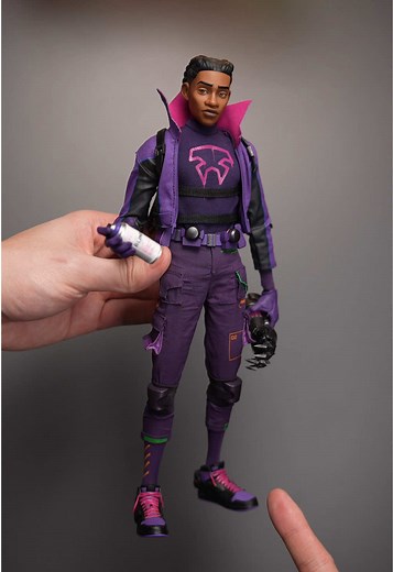Unboxing Hot Toys Spider-Man ATSV Miles G Morales Figure