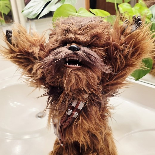 Star Wars Ultimate Co-Pilot Chewie 16” Interactive FurReal Chewbacca Plush Works