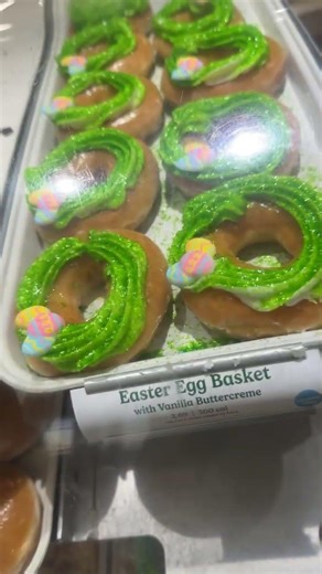 •easter themed doughnuts 🍩 || Krispy Kreme 😋 #elpaso #elpaso915