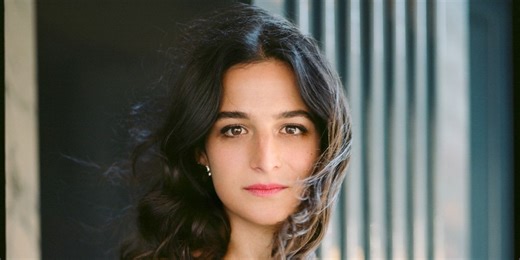 How Jenny Slate Found Her Voice in a Tiny Seashell