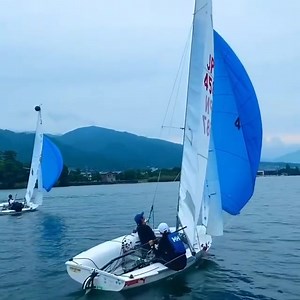 Light winds #470training time for young 🇯🇵 teams • 🔄 @toms.3429 • #sail470 #470class #470Sailing #470OlympicSailing #470life #470Japan | 470 Olympic Sailing