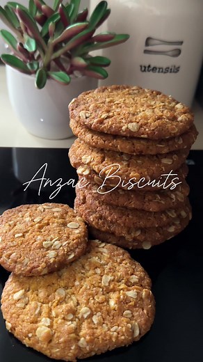 Crispy Anzac Biscuit Recipe - Delicious Homemade Treats