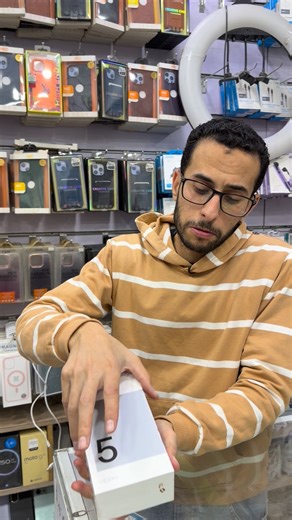 ‎عبدالرحمن العبودى‎ on Instagram‎: "#oppoa5 | وفر من تمنه كتير"‎