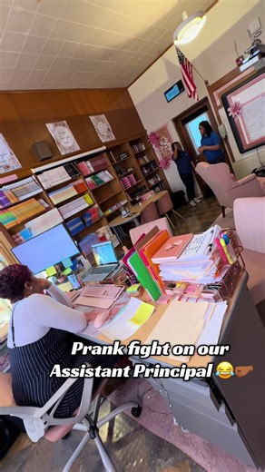 Prank wars have started. Today we pranked my friend, aka, our Assistant Principal 😂❤️🤎 #teachersoftiktok #Prank #fight #fypシ