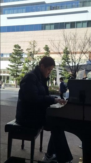 光GENJI「勇気100％」作詞:松井五郎,作曲:馬飼野康二。忍たま乱太郎 オープニング曲‼️ by ピアノ即興詩人かわせひろし♪ 2026/1/25 寒さと突風の豊洲ギャラリーピアノにて