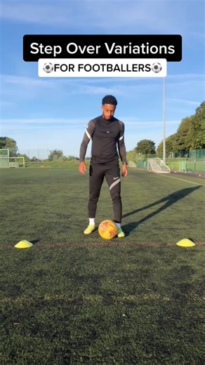 169K views · 5.2K reactions | GET 500+ DRILLS FOR FREE: https://bit.ly/3BnznQM Try these step over variations! #footytraining #baller #trainingdrills #footballtraining #soccer | Sportplan Football | Facebook