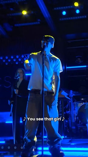 Corbyn Besson performs 'Blink' 🎶 #cameooke | The Kelly Clarkson Show