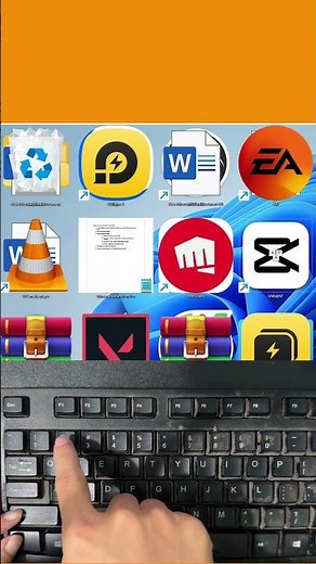 How to Change Desktop Icon Size Using Only the Keyboard in Windows 10/11