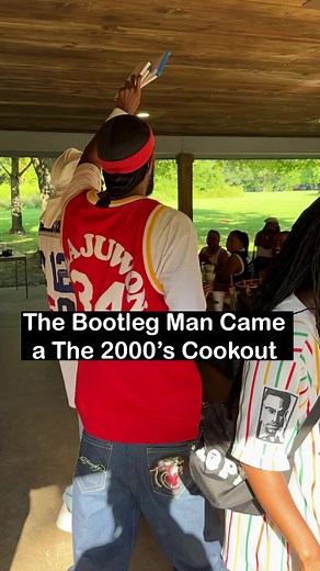 148K views · 1.4K reactions | The time traveler sells bootleg DVDs at a 2000’s cookout | Time Traveler from 2005 | Facebook