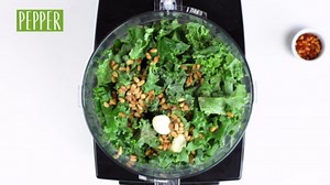 Explore Cuisine Organic Edamame & Spirulina Spaghetti - Family Pack - 2 lbs - Easy to Make Gluten-Free Pasta - High Protein - USDA Certified Organic, Non-GMO, Vegan, Kosher - 16 Total Servings