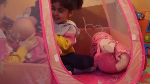 BEEPRINCESS Princess Playhouse Tent for Toddlers and Girls, Indoor & Outdoor Pop Up Play Tent for Kids, Foldable Ball Pit with Carrying Bag, Kids Playhouse Play Tent for 1 2 3 Years Old Birthday Gift