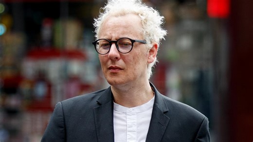 Artist found not guilty of sex assault