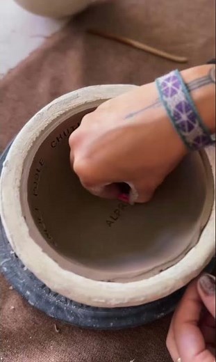 Creative Pottery Bowl Designs Using Stamps | Handmade Clay Texture Ideas #cementart #pottery #clay