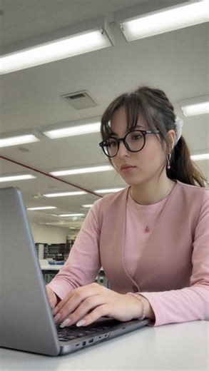 Kate’s Revision Secrets on Instagram: "You ever WONDER how some people study for 30 minutes… and remember everything?” 🤯📚 While you’re drowning in notes. Pulling all-nighters. Highlighting until your page looks like a rainbow. And still — nothing sticks. You’re working hard… but it’s not working for you. It’s not because you’re lazy. It’s not because you’re not smart enough. It’s because no one ever taught you how to study properly. That’s why I built the STUDY COMMUNITY — the place where your