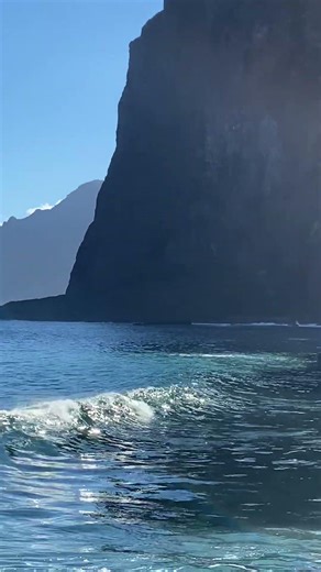 Ocean cliffs with endless sea views.. #nature #peacefulwaves #travel #sceniclandscapes #sunrise #sun