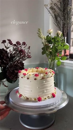 white cent cake #cooking #cake #delicious