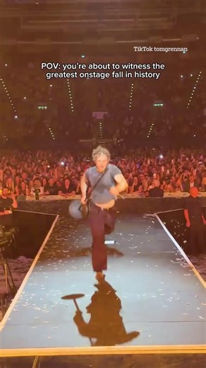 6.7K views · 13 reactions | Tom Grennan has a painful on-stage fall | The Sun Showbiz | Facebook
