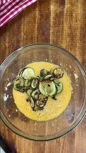 Baked zucchini frittata with cheese #ilcaldosaporedelsud
