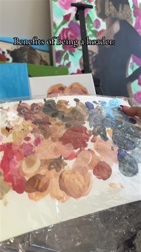 I kept the wrapper from the canvas to use to cover my palette. Feels weird to just throw it away! Anyone else do this? ##reducereuserecycle##gogreen##artist##artistsoftiktok##blackartist