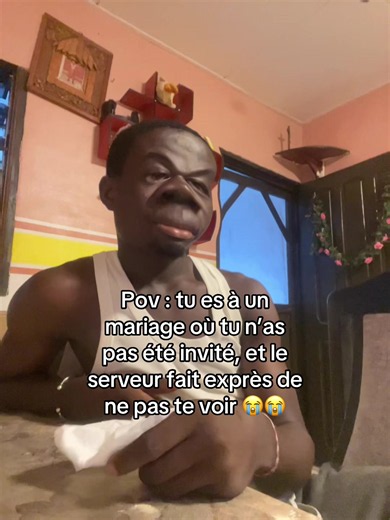 Serveur fait exprès de ne pas te voir au mariage — POV drôle