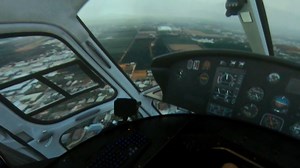 SimPit Avenger 202 PRO - flying in 8K surround (2x4K) - headcam...