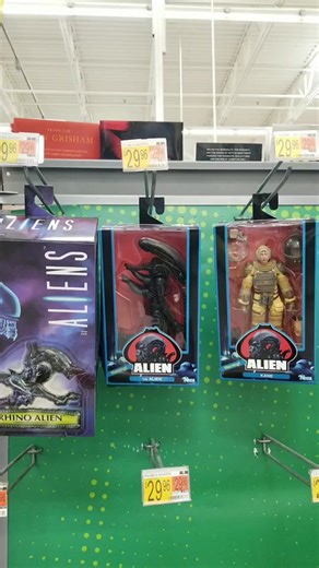 Restock! New NECA Alien Xenomorph figures! @ Walmart! #ALIEN #Aliens #Xenomorph #NECA #ToyHunting #ToyCollecting