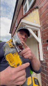 Different ways to use a multi tool