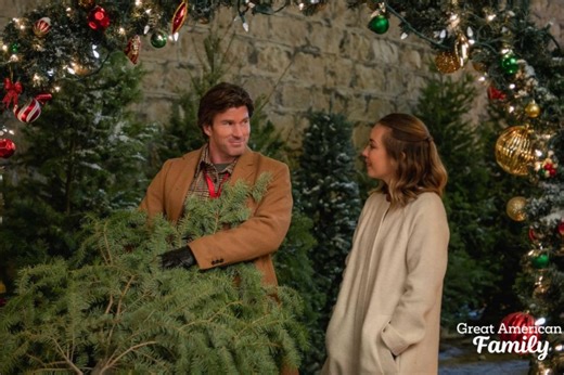 Stream It Or Skip It: ‘Peppermint and Postcards’ on GAF, About A Woman Who Goes Viral When Her Daughter Asks Santa To Find Her A Man