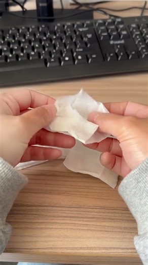 Surprise Note Revelation After Work: A colleague's Secret Message Unveiled