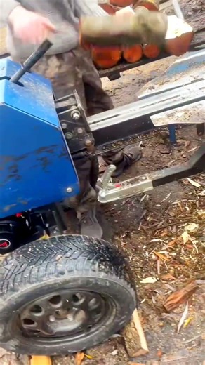 Log Splitter #woodworking #wood