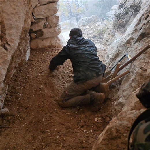 Rain Outside. Fire Inside. Rain falling. Fire burning. A quiet place to slow down. Sound on 🔊 #asmr #nature #camping #outdoor #rain | Dawid Outdoor Adventures