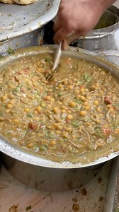 999K views · 2K reactions | Most Entertaining Chole Kulche Wala of Delhi | Sasural Wali Chutney | gareebpanda | Facebook