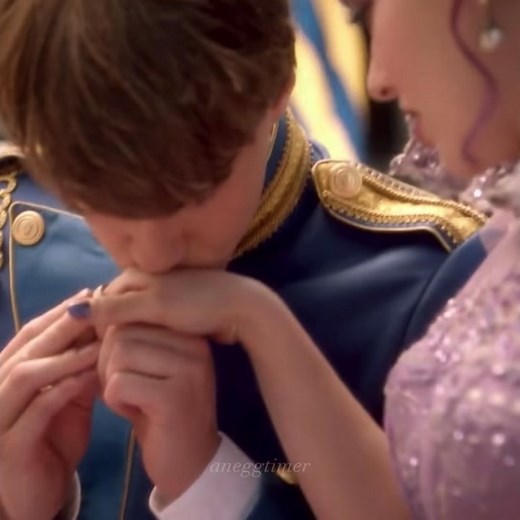 ❤️2️⃣❤️ #aneggtimer#descendants#malandben#descendants2#descendants3#edit#umaandben#malandben#disney#disneyplus