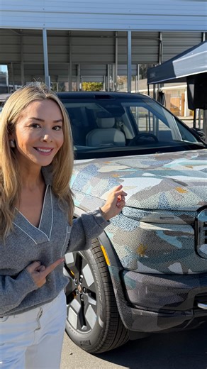 Kim Java 🧿 on Instagram: "Had the chance to drive it and see it in action 👀 Can’t wait to share whether it’s real competition or not… Full review coming soon ⏰ @rivianofficial #electricvehicles #evreview #rivian #tesla #selfdriving #techreview"