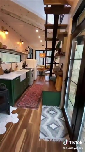 1.4M views · 79K reactions | Beautiful Tiny House 殺 #containerhouse #containerhome #container #shippingcontainer #containerdesign #construction #building #containerlife | Container Home Made Easy | Facebook
