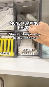Stop wasting money on those nasty dryer sheets! Grab some HAIR CONDITIONER instead! Here’s the info ⤵️ Mix 1/2 cup conditioner, 1 cup water 1/2 cup vinegar in a spray bottle. Spray on a cloth, and toss in the dryer. Easy peasy! | A Life Better Organized
