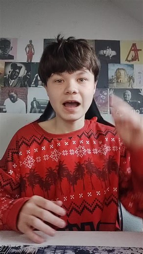 Hello Kitty Mystery Box Unboxing Experience