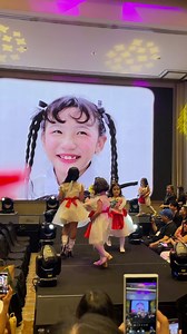 BELA by bela Fashion Show so proud of you Hanna & Diana 👯‍♀️ Congratulations to all beautiful models of RunwayAtelier 🥳🎉 | Powell Kids