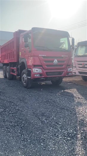 Engineering Dump Truck (@engineering.dump.t)’s videos with 原創音樂 - Engineering Dump Truck