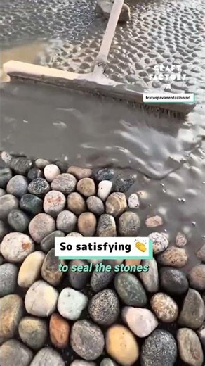 Stunning Concrete Pour Pebble Finish 🤩👏