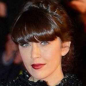 Nolwenn Leroy Boyfriend 2025: Dating History & Exes - CelebsCouples