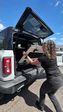 HOW TO REMOVE THE TOP OFF YOUR BRONCO
