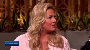 11K views · 22 reactions | Do you have a positive body image? Many people don't - and that can lead to eating disorders, even cosmetic surgery addiction. The first plus-sized supermodel - Supermodel EMME - has some advice on body image, on today's T.D. Jakes Show at 3 pm on KONG. | KING 5 | Facebook