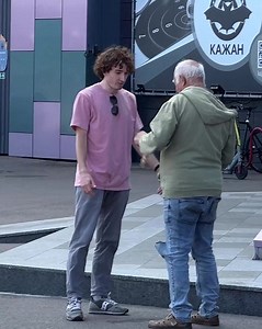 9.7K views · 20 reactions | Random Act of Kindness! | Pretty Makeup | Facebook