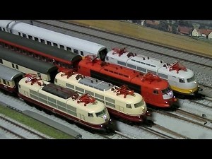 BR103 Elektrolokomotiven mit DCC-Sound Fleischmann in supr n