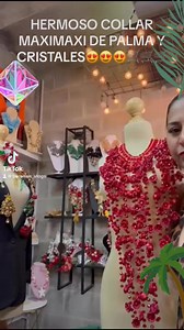 "¡Collares de palma con cristales, una fusión de naturaleza y elegancia! 🌴✨ Hechos a mano con amor y dedicación, perfectos para agregar un toque de estilo a tus outfits. ¡Descubre la belleza de la artesanía! #CollaresDePalma #Artesanía #Accesorios #Moda" | Bisutería de Moda Collares y Pulseras