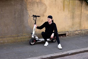 29 Reasons to Buy or NOT to Buy the EMOVE Cruiser